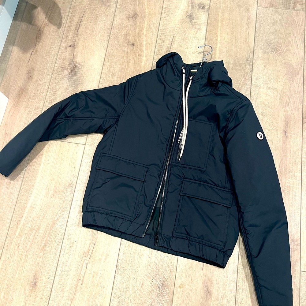 Vuori puff jacket